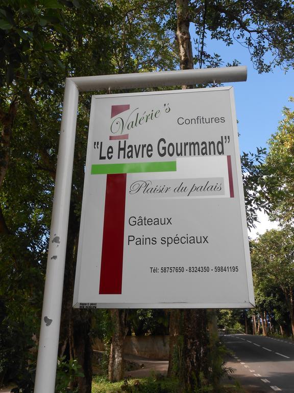 Appartement Le Havre Gourmand à Latanier Extérieur photo